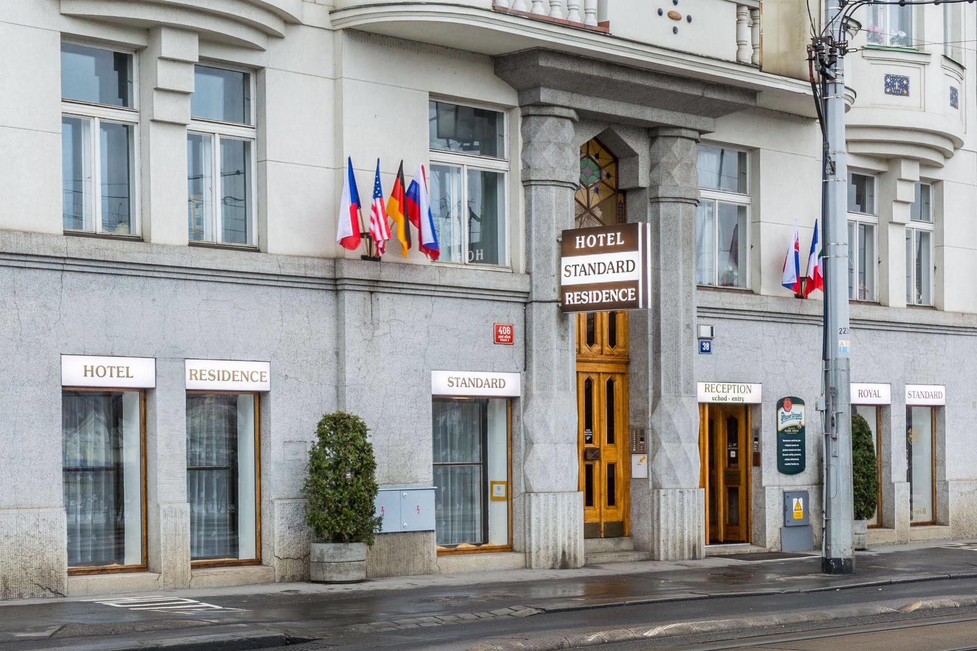 Hotel & Residence Royal Standard Прага Экстерьер фото