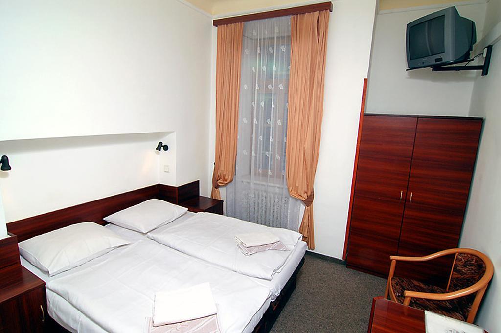 Hotel & Residence Royal Standard Прага Номер фото
