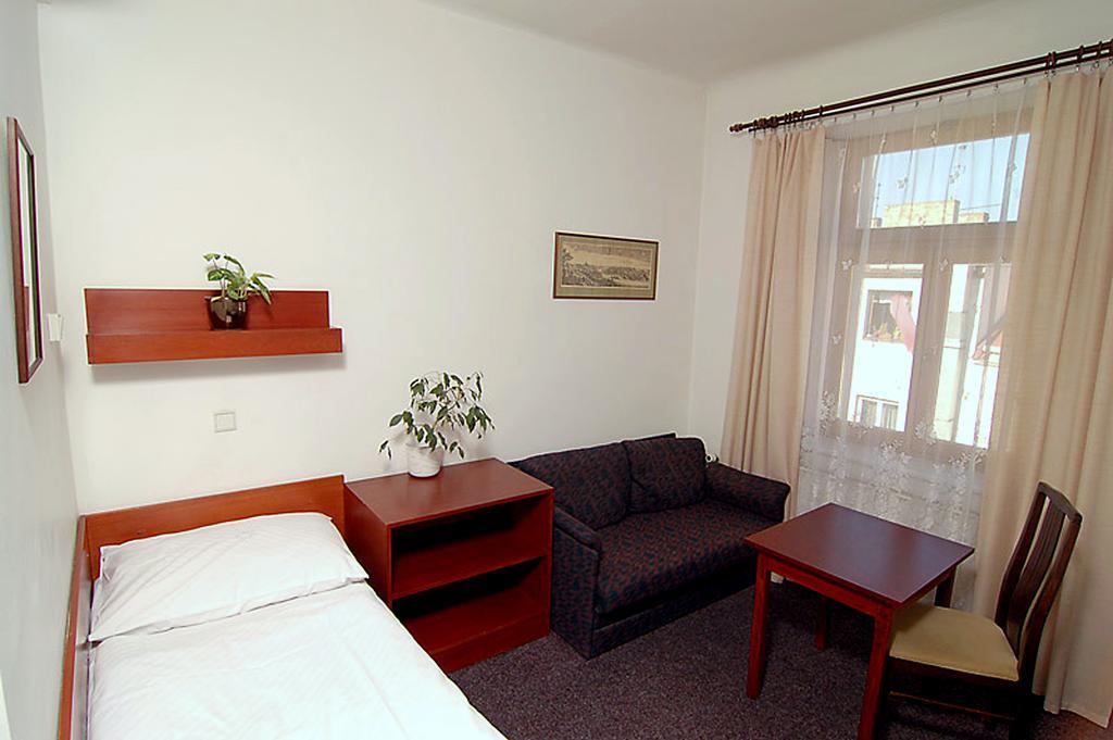 Hotel & Residence Royal Standard Прага Номер фото