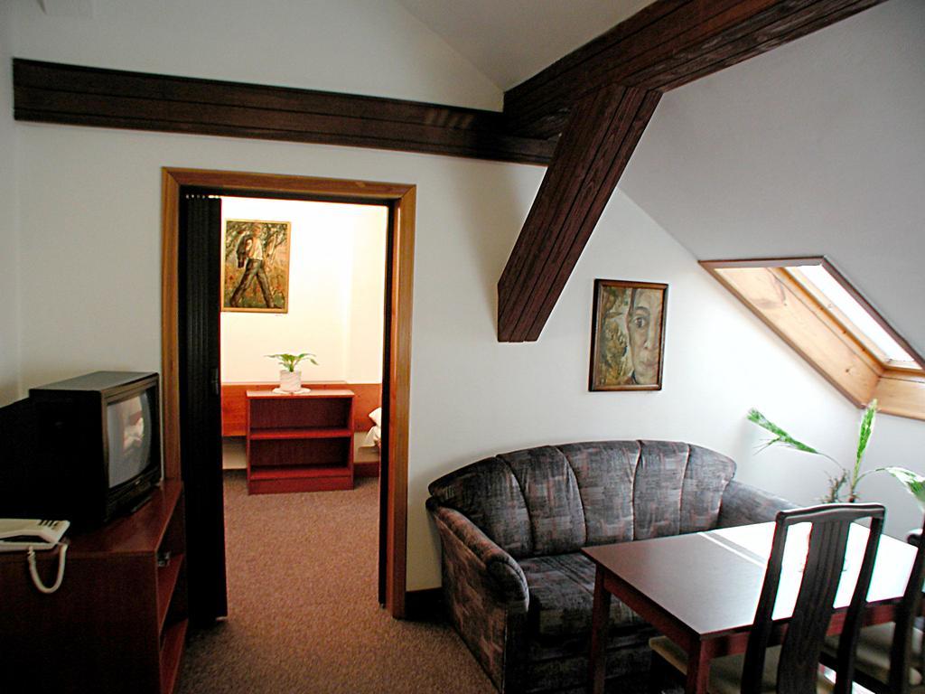 Hotel & Residence Royal Standard Прага Номер фото